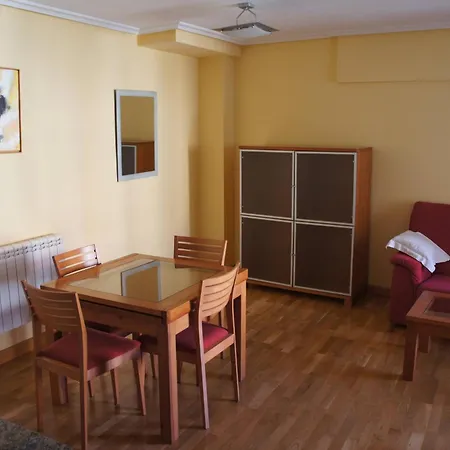 Apartment Monumental